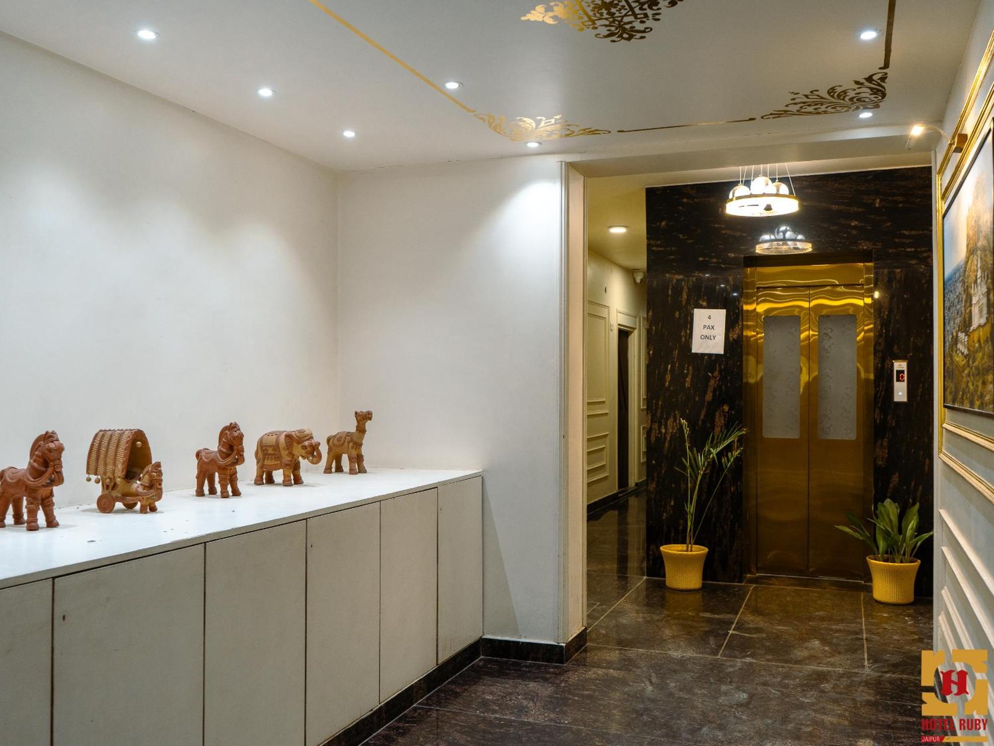 ג'איפור Hotel Ruby מראה חיצוני תמונה